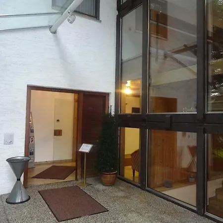 Schwangauer Hof 3*