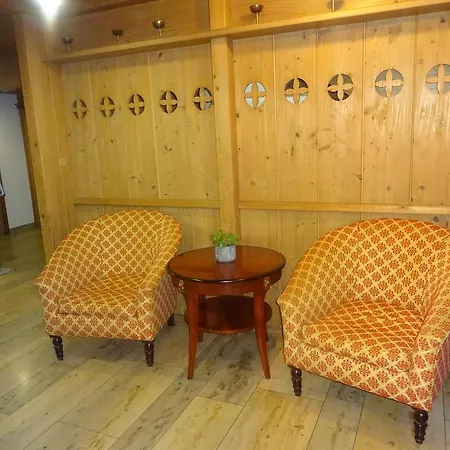 Guest house Schwangauer Hof 3*