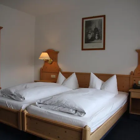 Schwangauer Hof Guest house